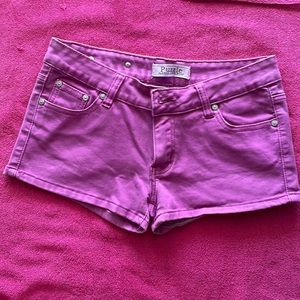 Stretch Jean magenta shorts silver buttons zip front size 3/4